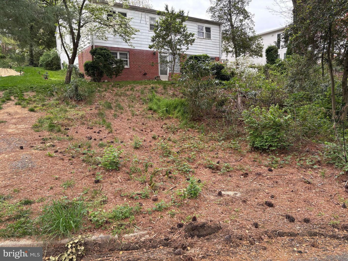 Property Photo: 310 Moncure Drive VA 22314