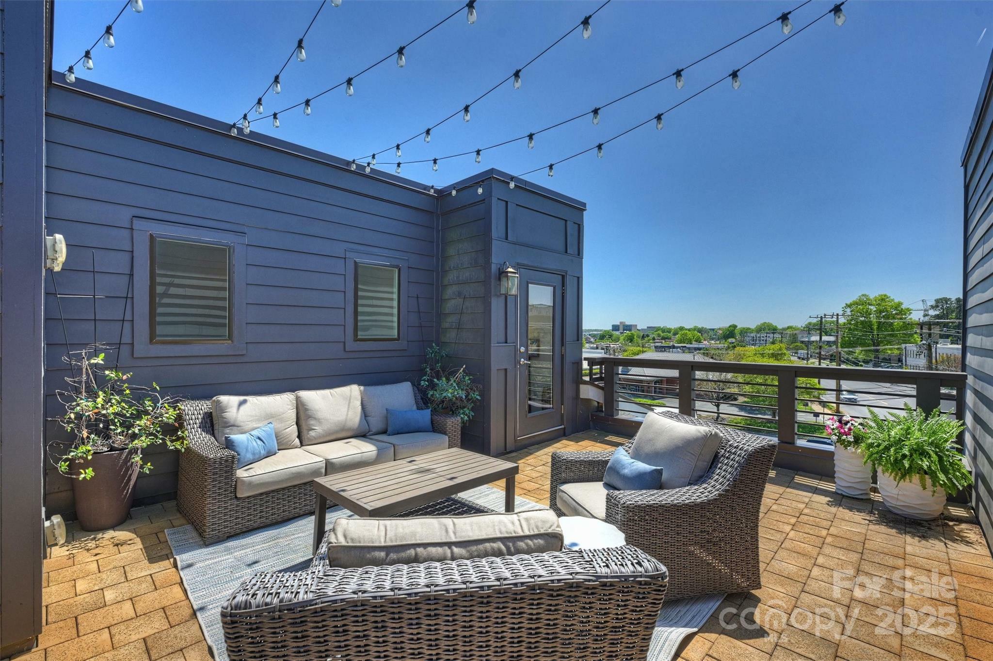Property Photo: 1105 Reece Road NC 28209