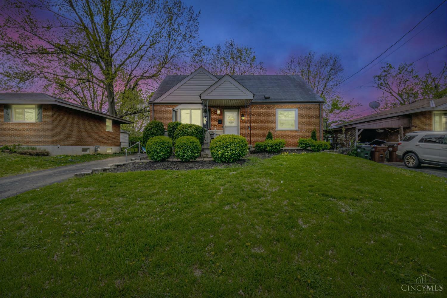 Property Photo: 3617 Vernier Drive OH 45251
