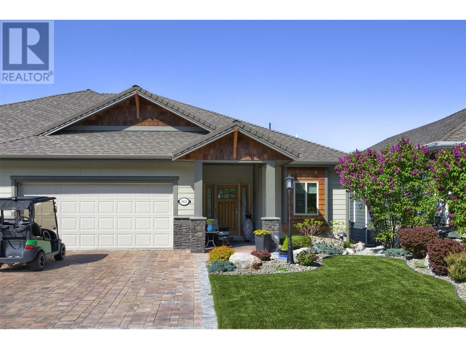 Photo de la propriété: 3822 Pine Valley Drive BC V1X 8E3