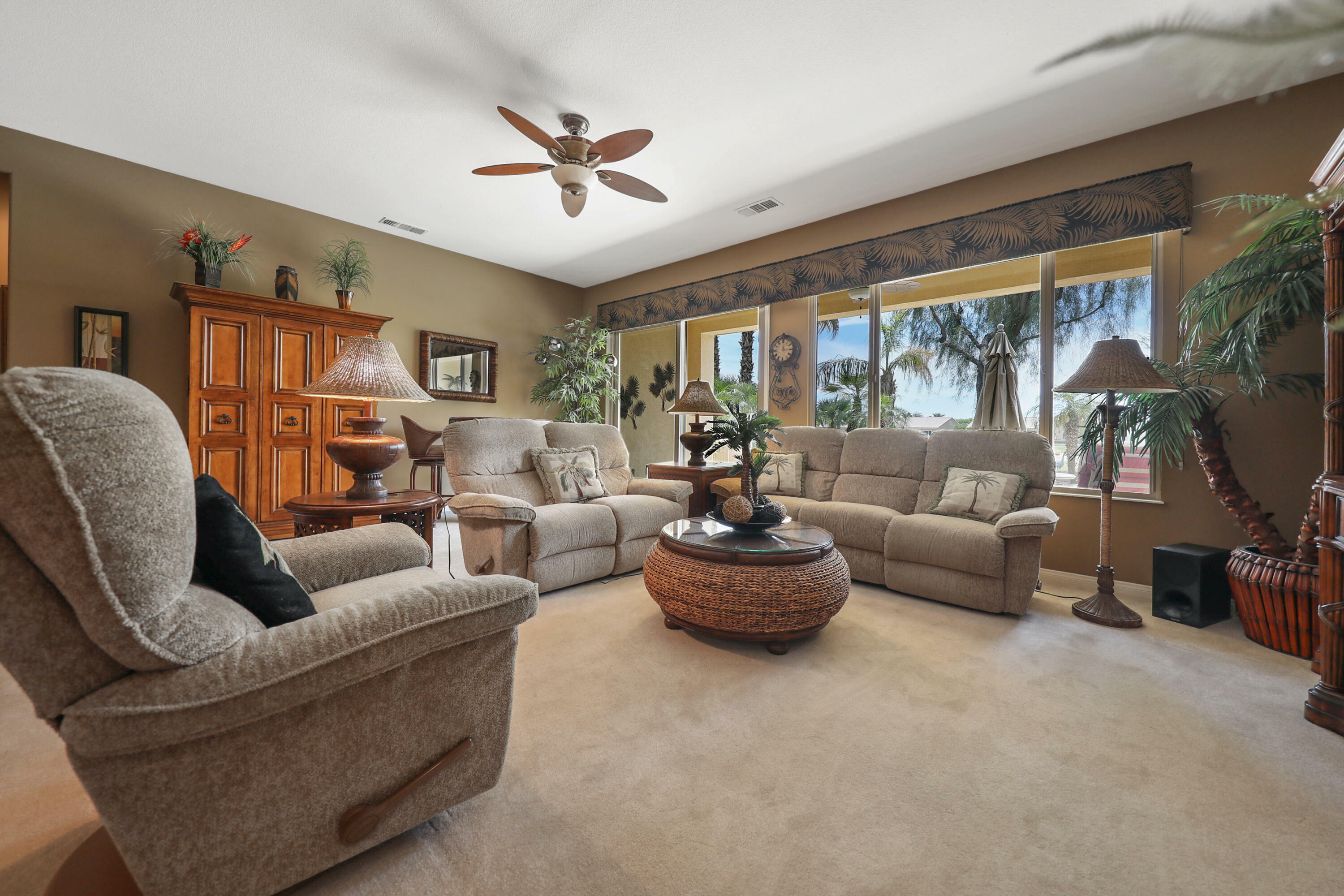 Property Photo: 81083 Avenida Tres Lagunas CA 92203