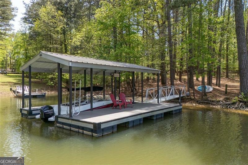Property Photo: 803 Willow Oak Drive GA 30189