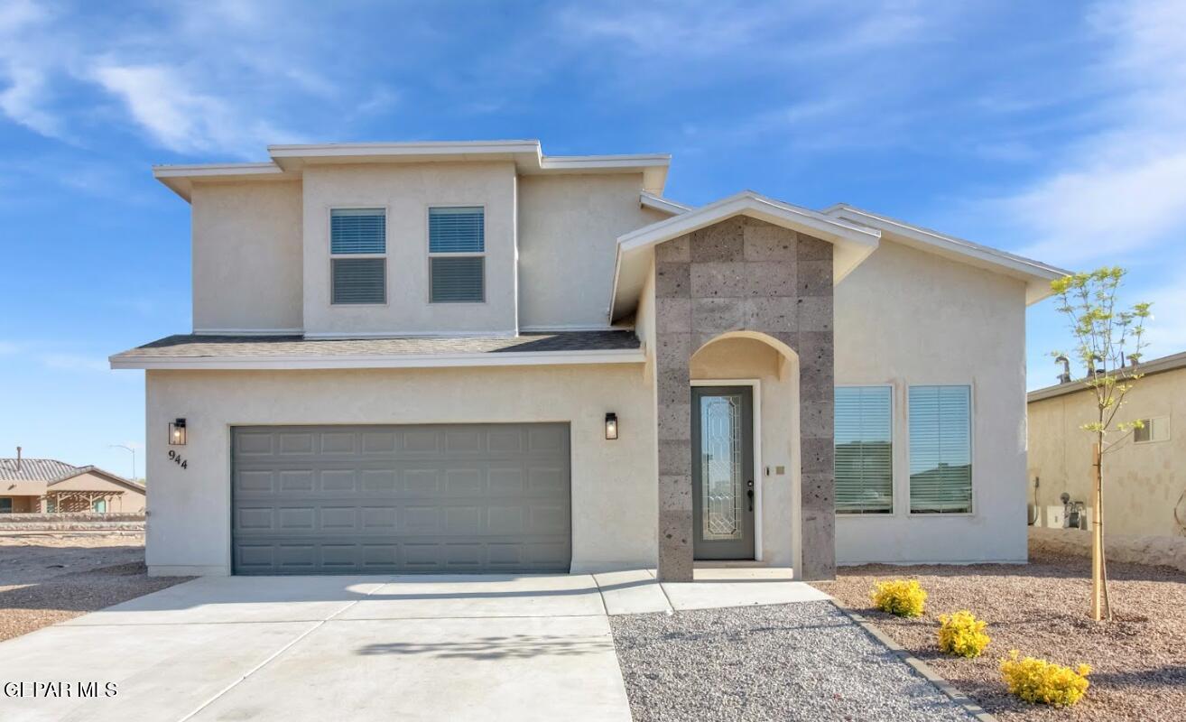 Property Photo:  944 Aqueduct Avenue  TX 79932 