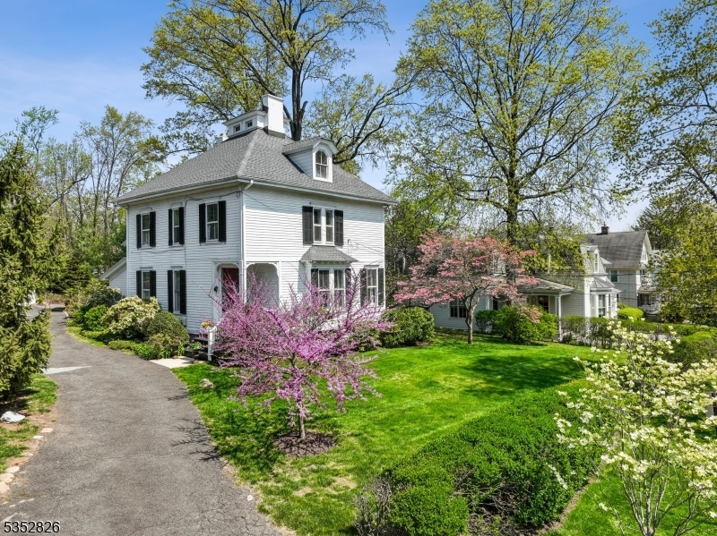 57 Linden St  Millburn Twp. NJ 07041 photo