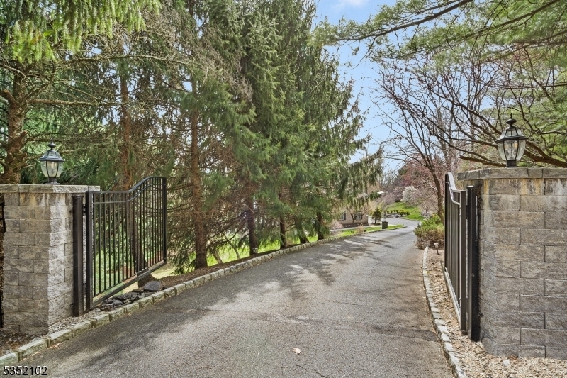 Property Photo: 16 Beacon Hill Dr NJ 07930