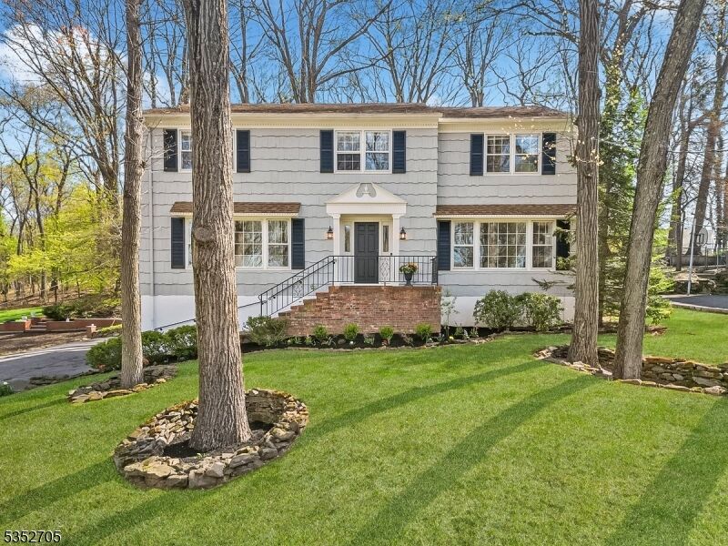 Property Photo:  34 Ridge Dr  NJ 07922 
