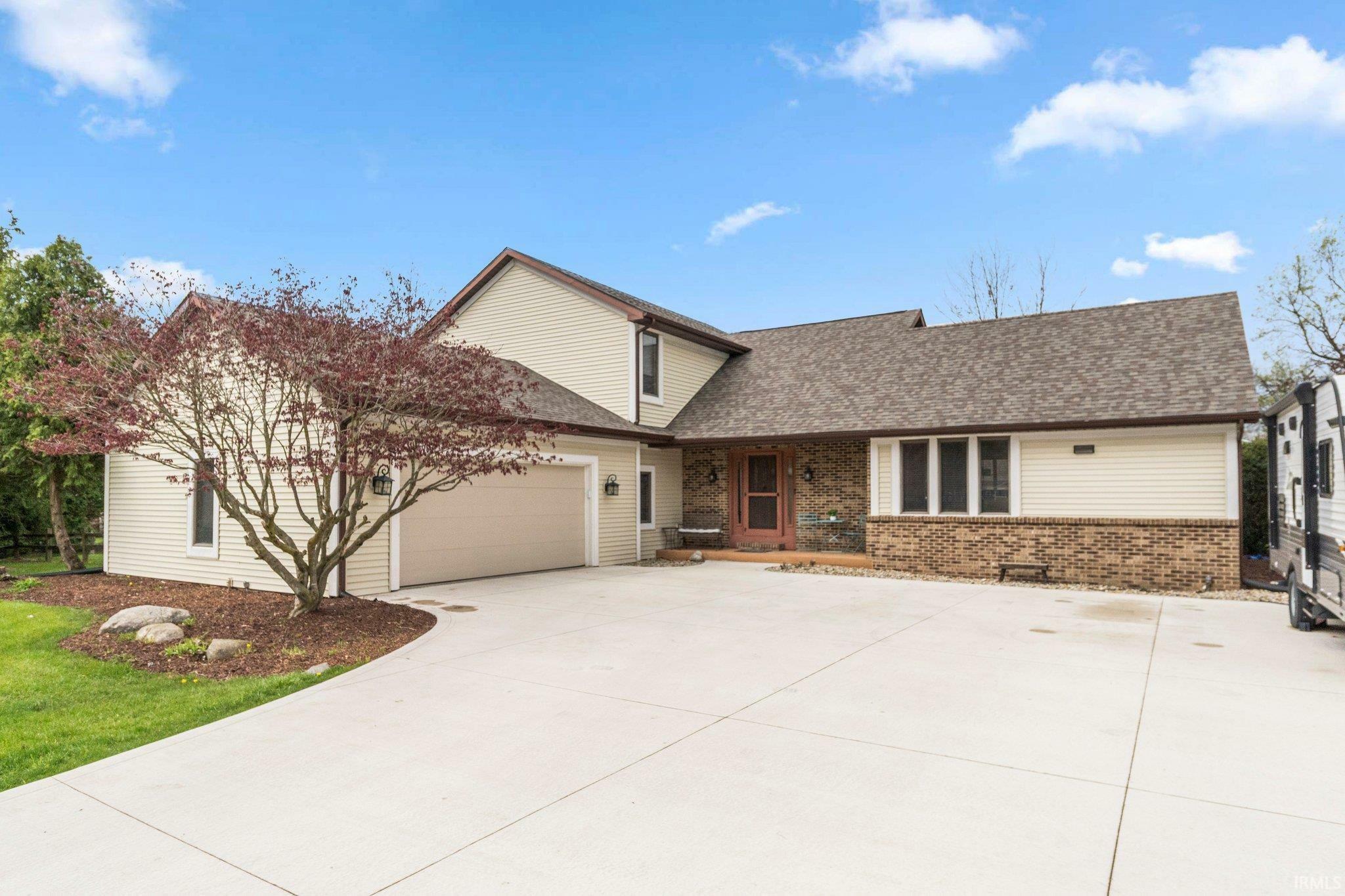 Property Photo: 5220 Spartan Drive IN 46804-4984