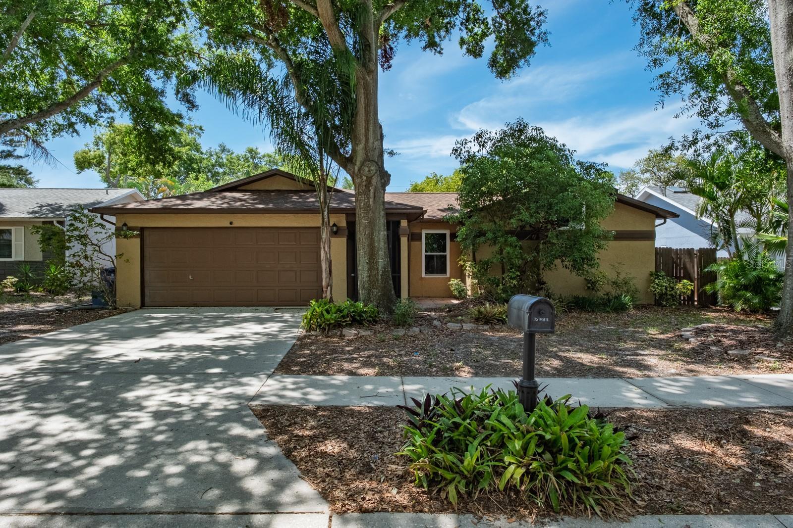 Property Photo: 740 Crystal Drive FL 34683