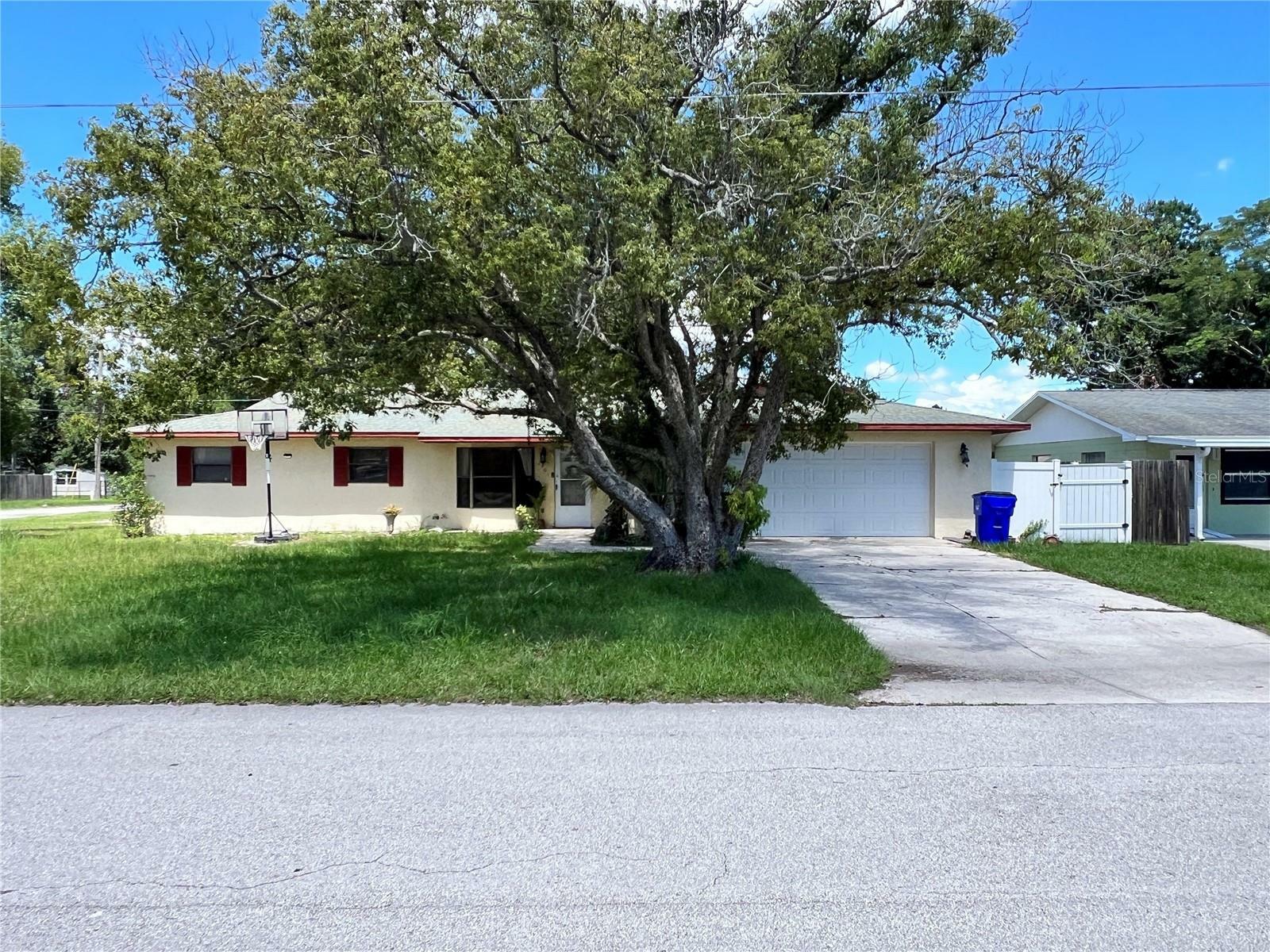 1501 Montana Avenue  St Cloud FL 34769 photo