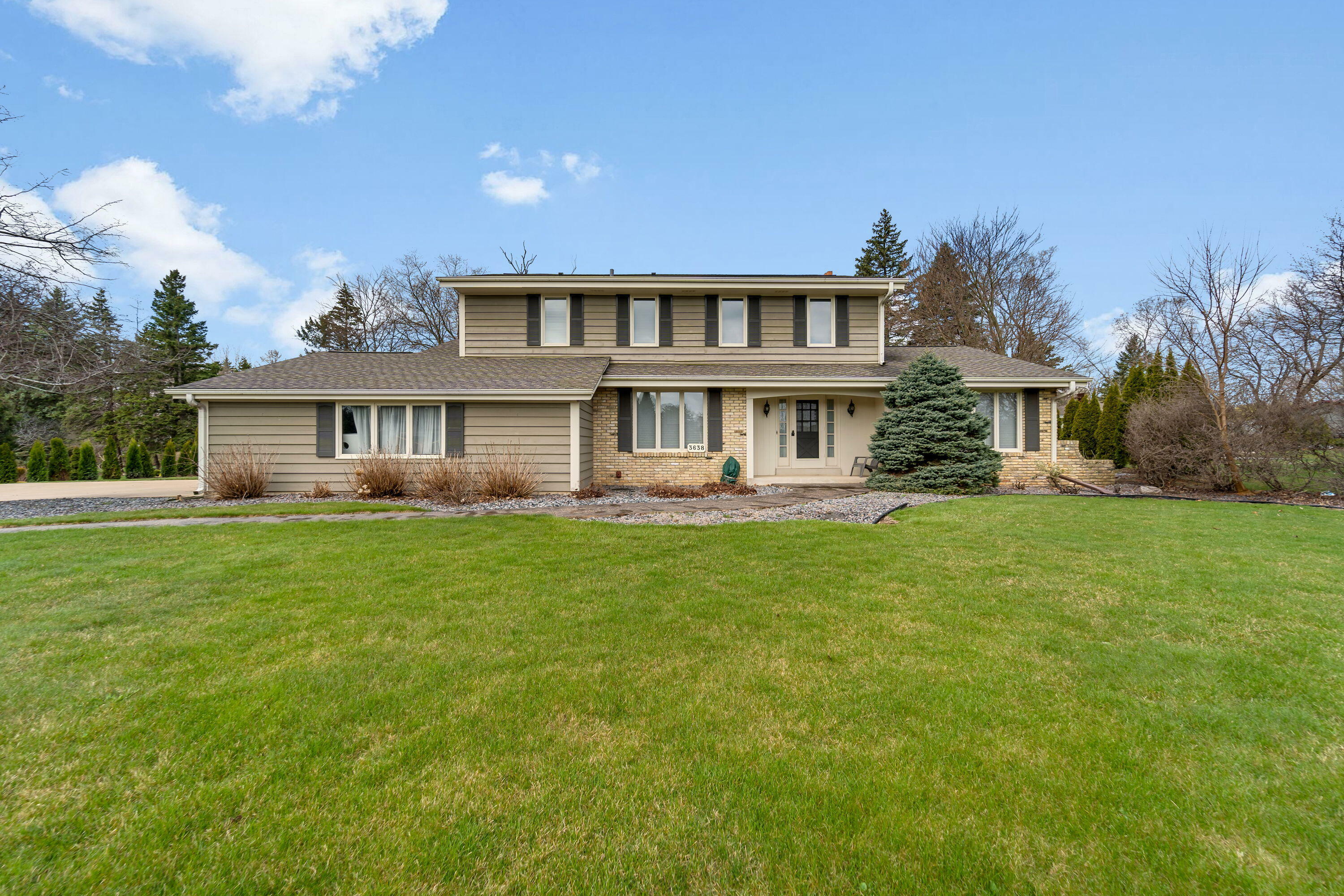 Property Photo: 3638 Spring Lake Dr WI 53405