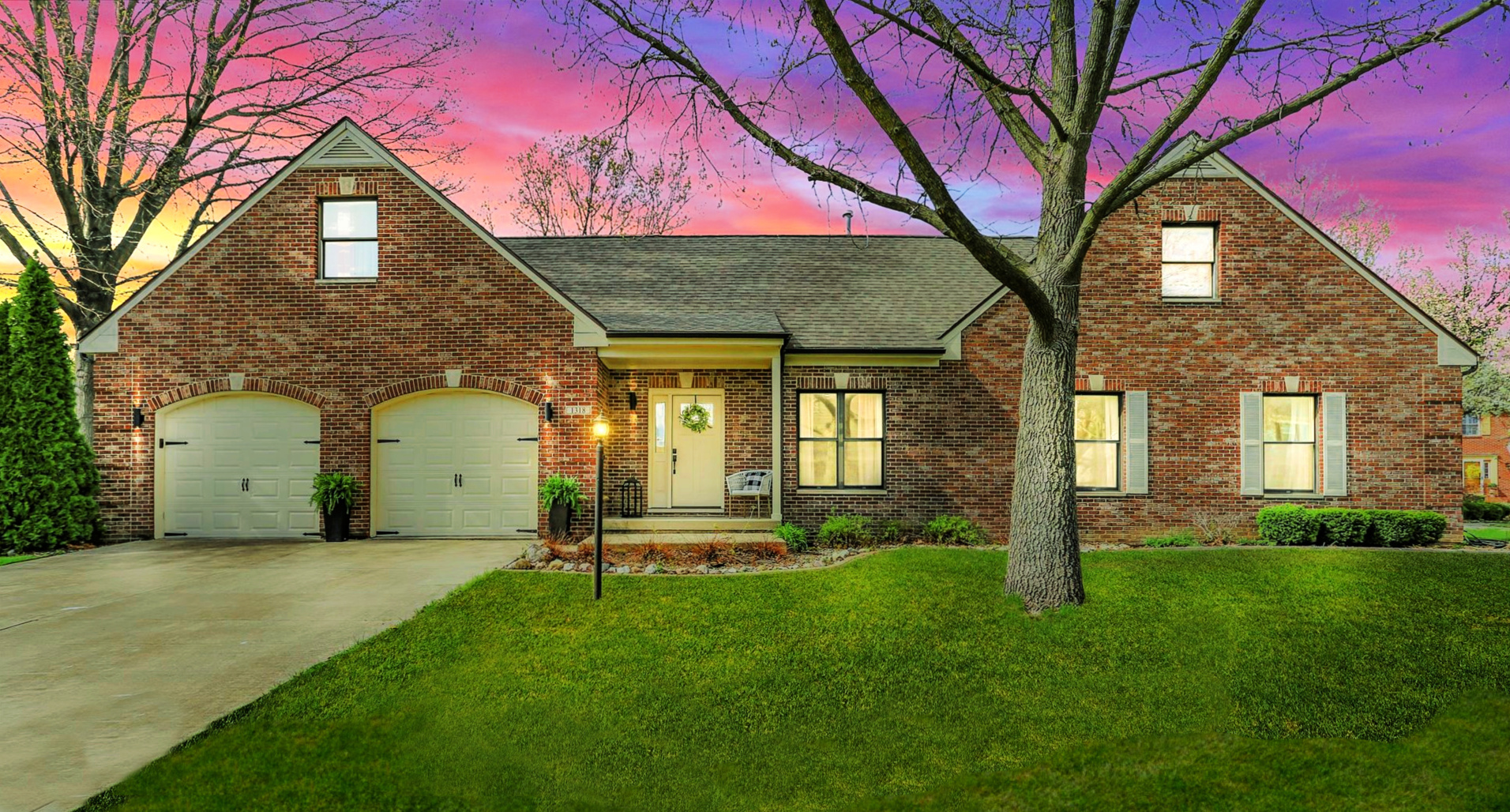 Property Photo: 1318 Broadmoor Drive IL 61821