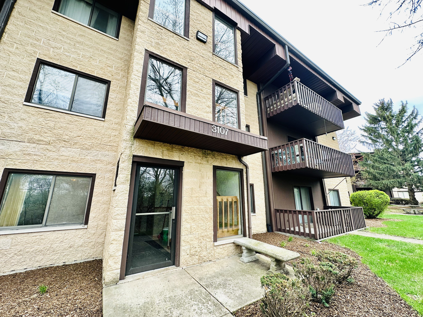 3107 Ingalls Avenue 1D  Joliet IL 60435 photo