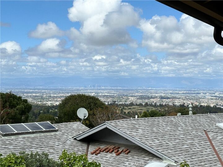 Property Photo: 27079 Sunnyridge Road CA 90274