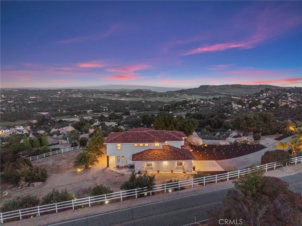 41950 Hacienda Dr  Murrieta CA 92562 photo