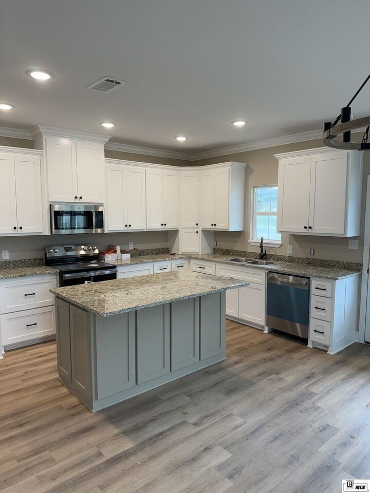 Property Photo:  115 Baywood Lane  LA 71270 