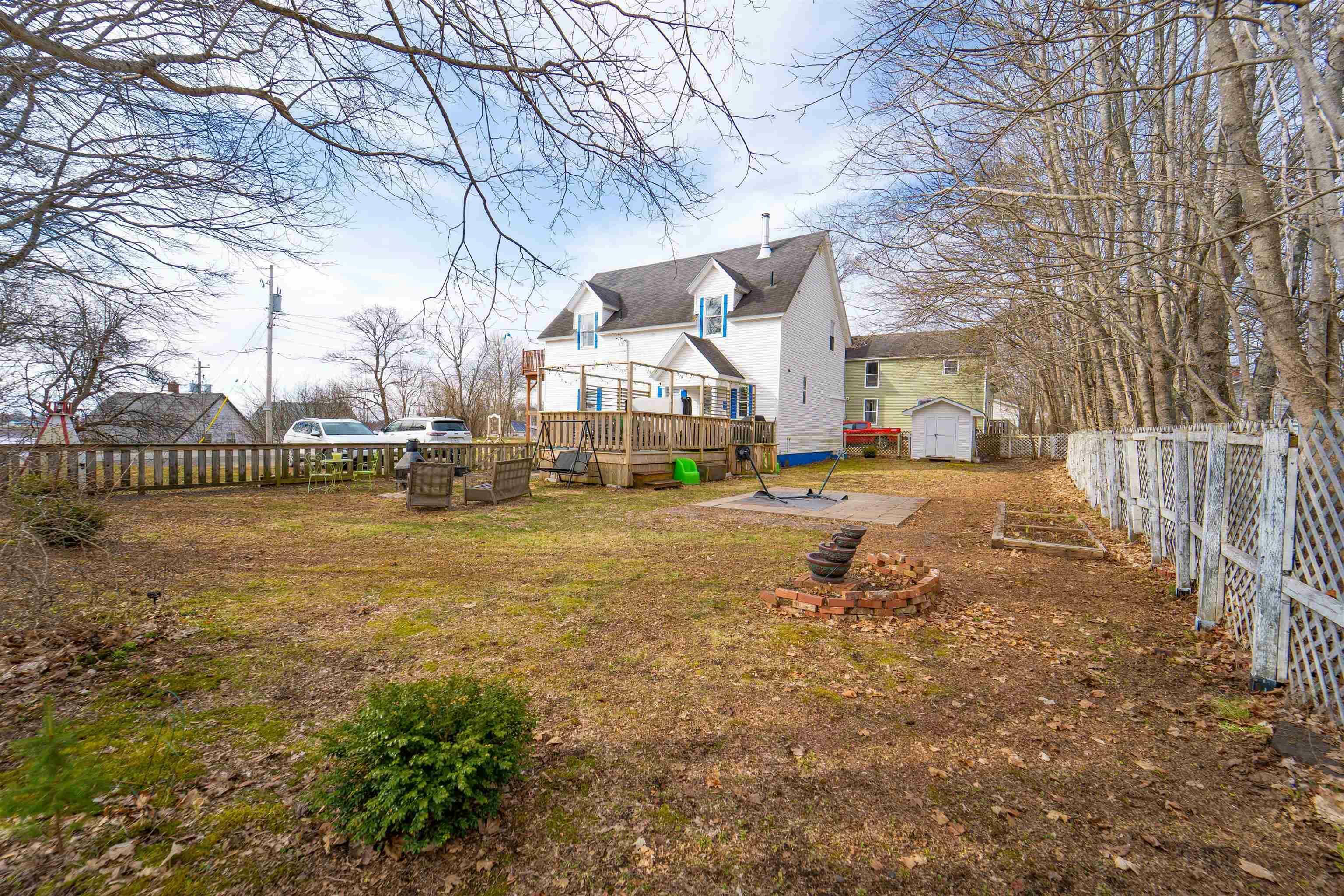 Property Photo: 33 Pleasant Street NS B0M 1S0