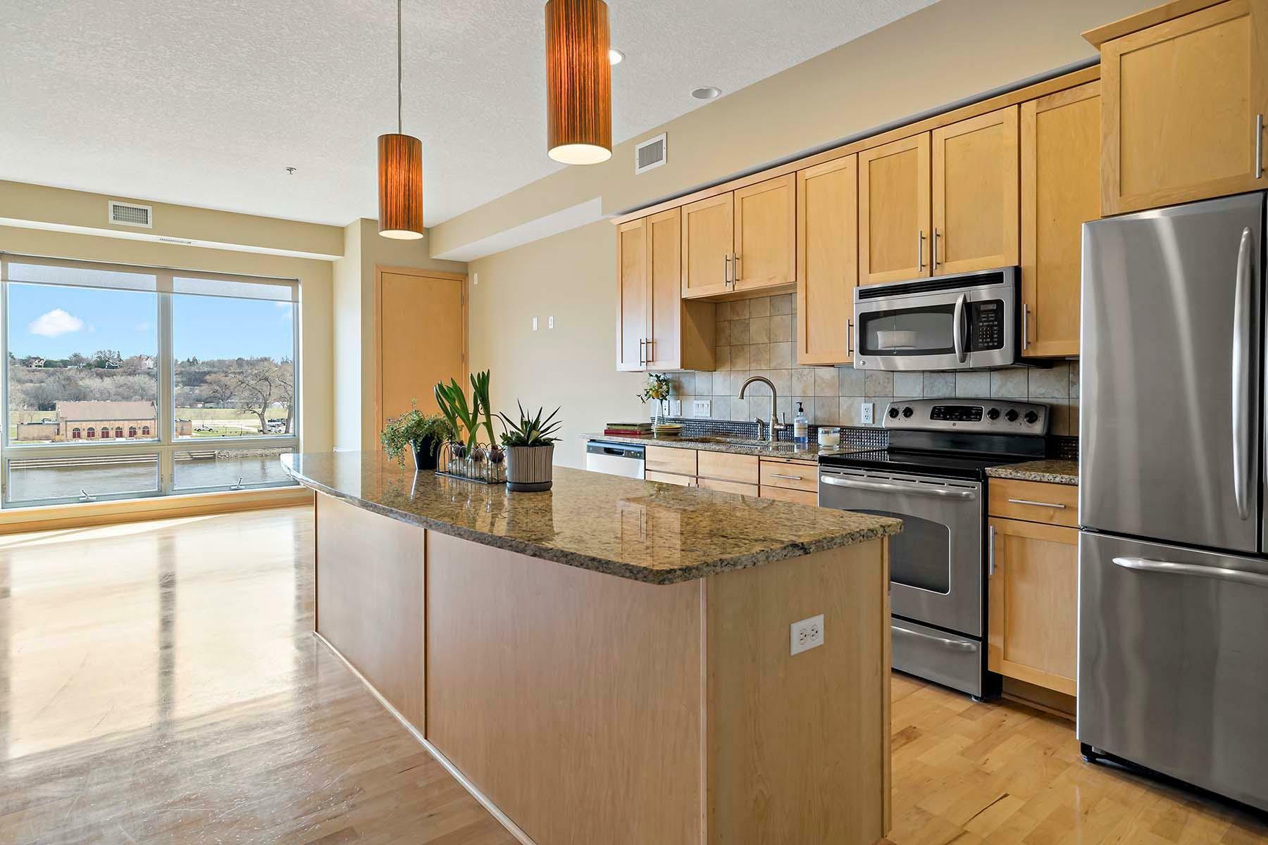 Property Photo: 240 Spring Street 413 MN 55102