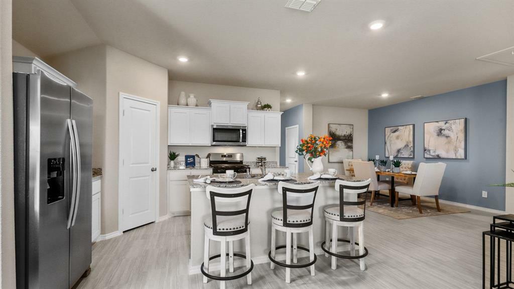Property Photo: 437 Lubbock Drive TX 76020