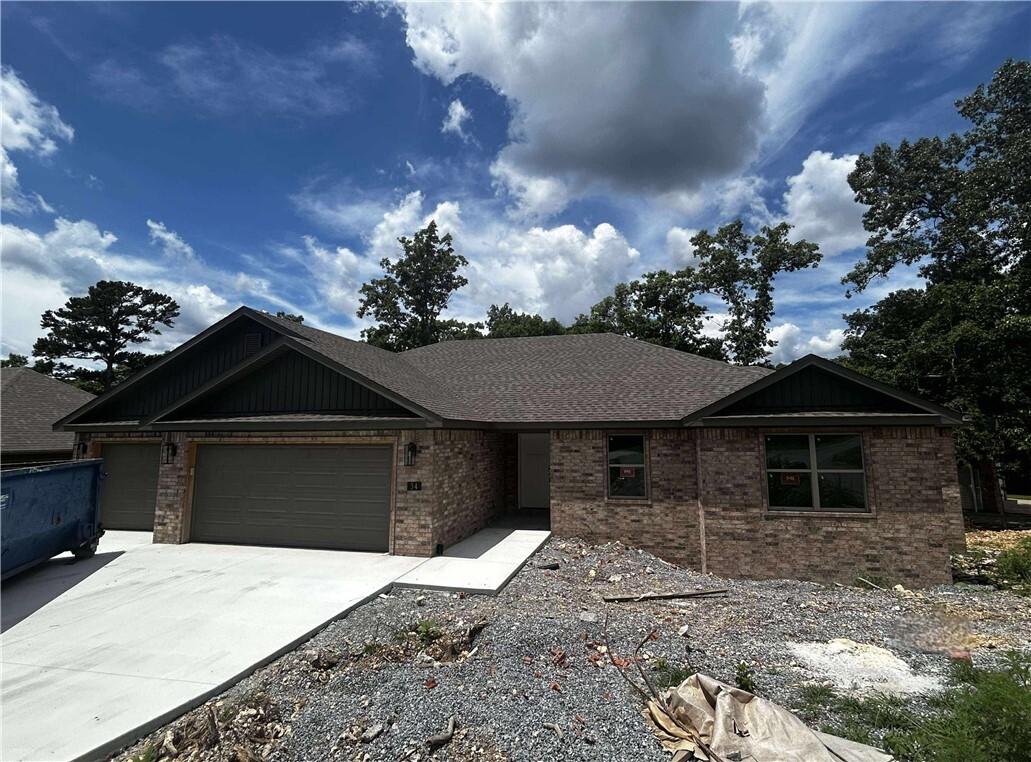 Property Photo: 34 Brierfield Lane AR 72714