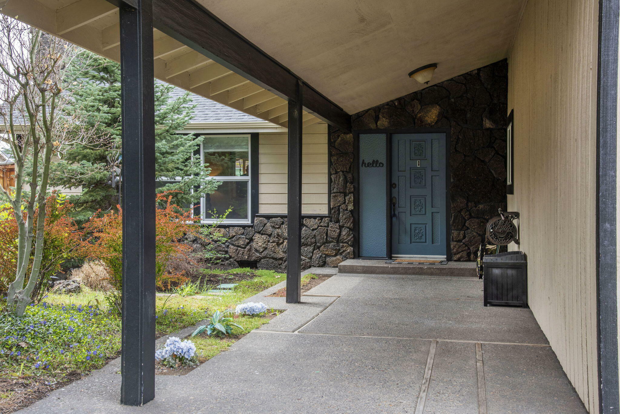 Property Photo: 2525 NW 10th Street OR 97756