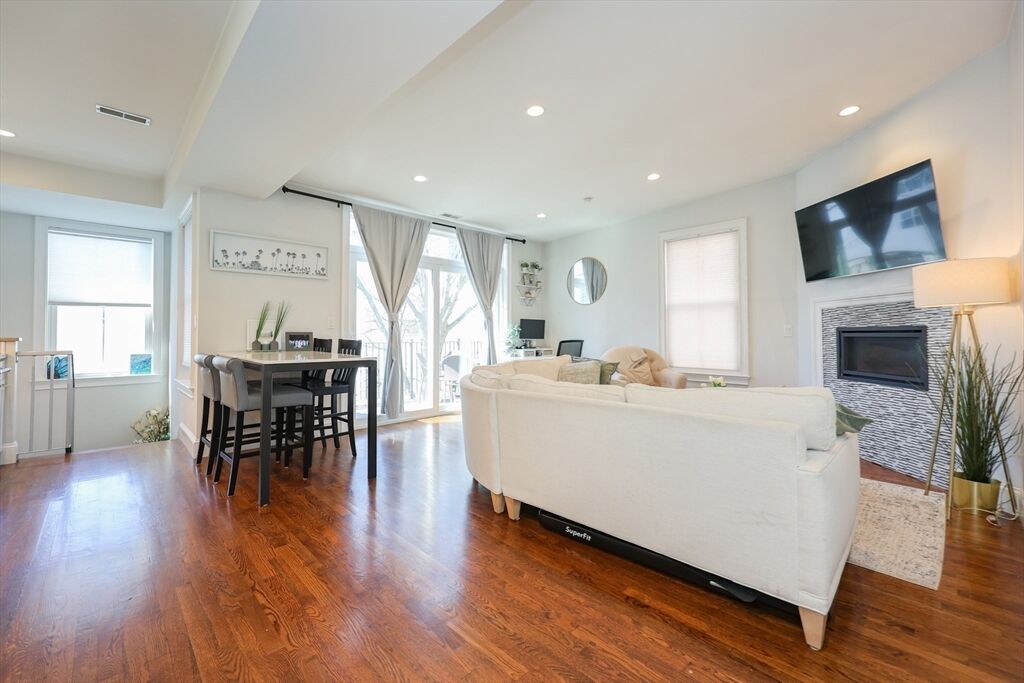 Property Photo: 201 I Street 201 MA 02127
