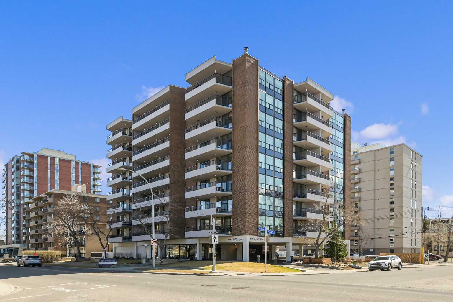 133 25 Avenue SW 2A  Calgary AB T2S 0K8 photo