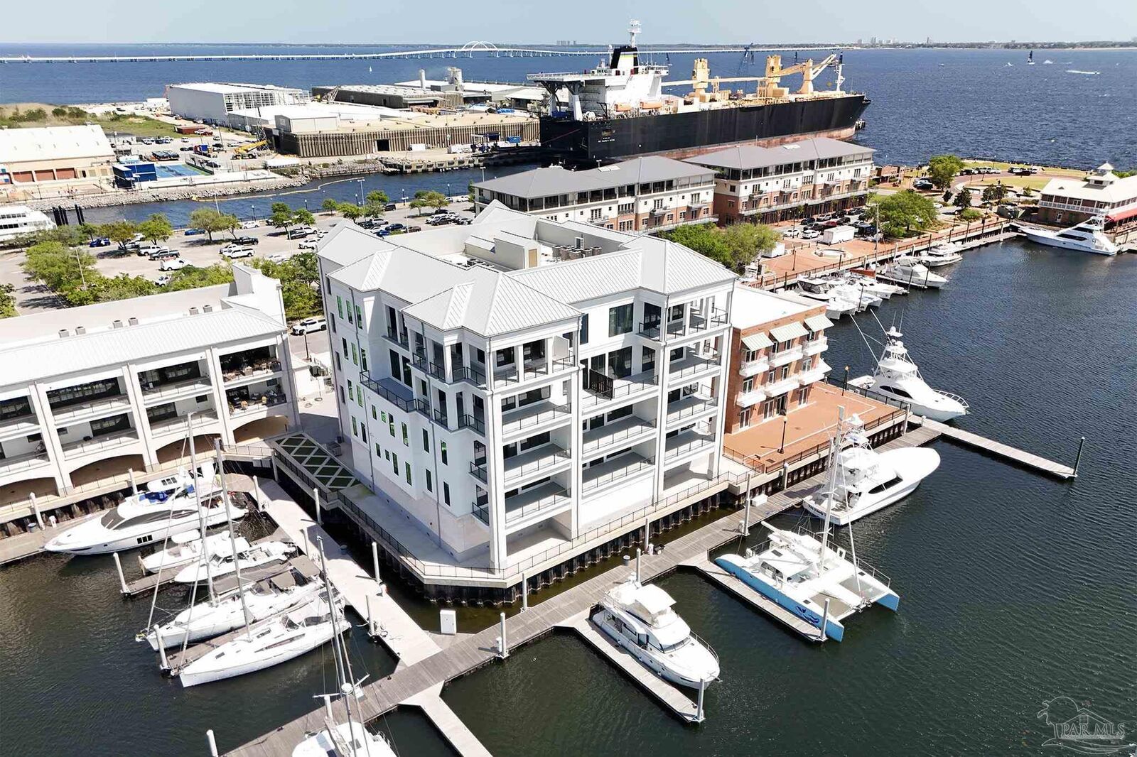 Property Photo:  801 S Palafox St 301  FL 32502 