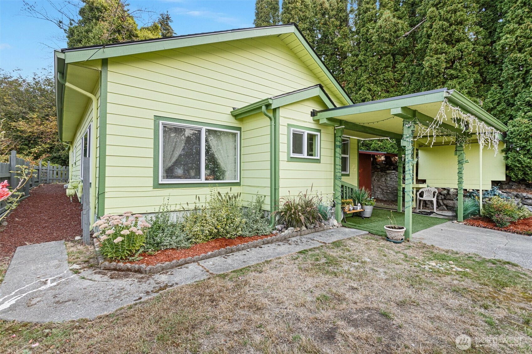Property Photo: 3638 D Street WA 98312