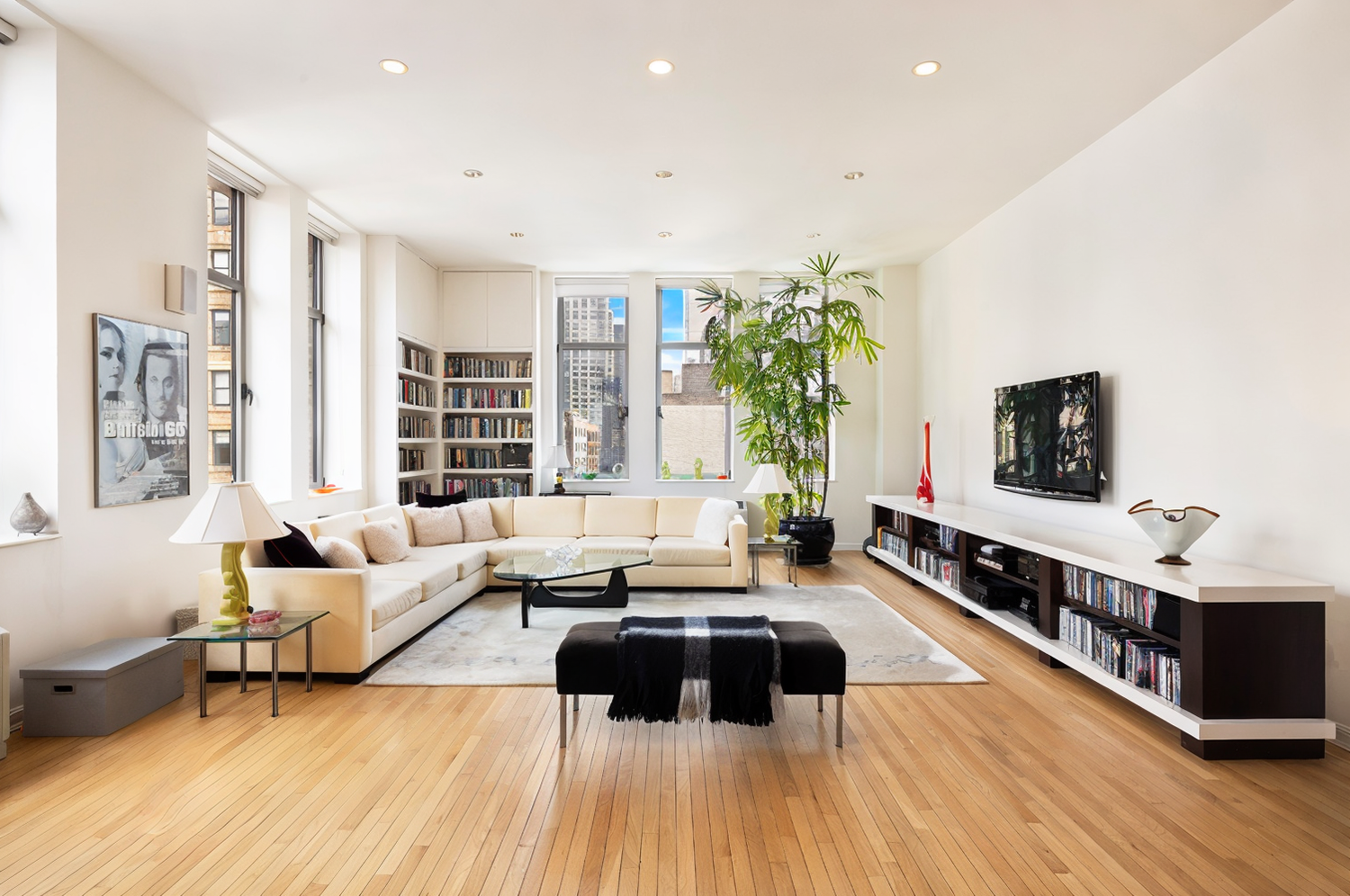 Property Photo: 252 7th Avenue 12I NY 10001