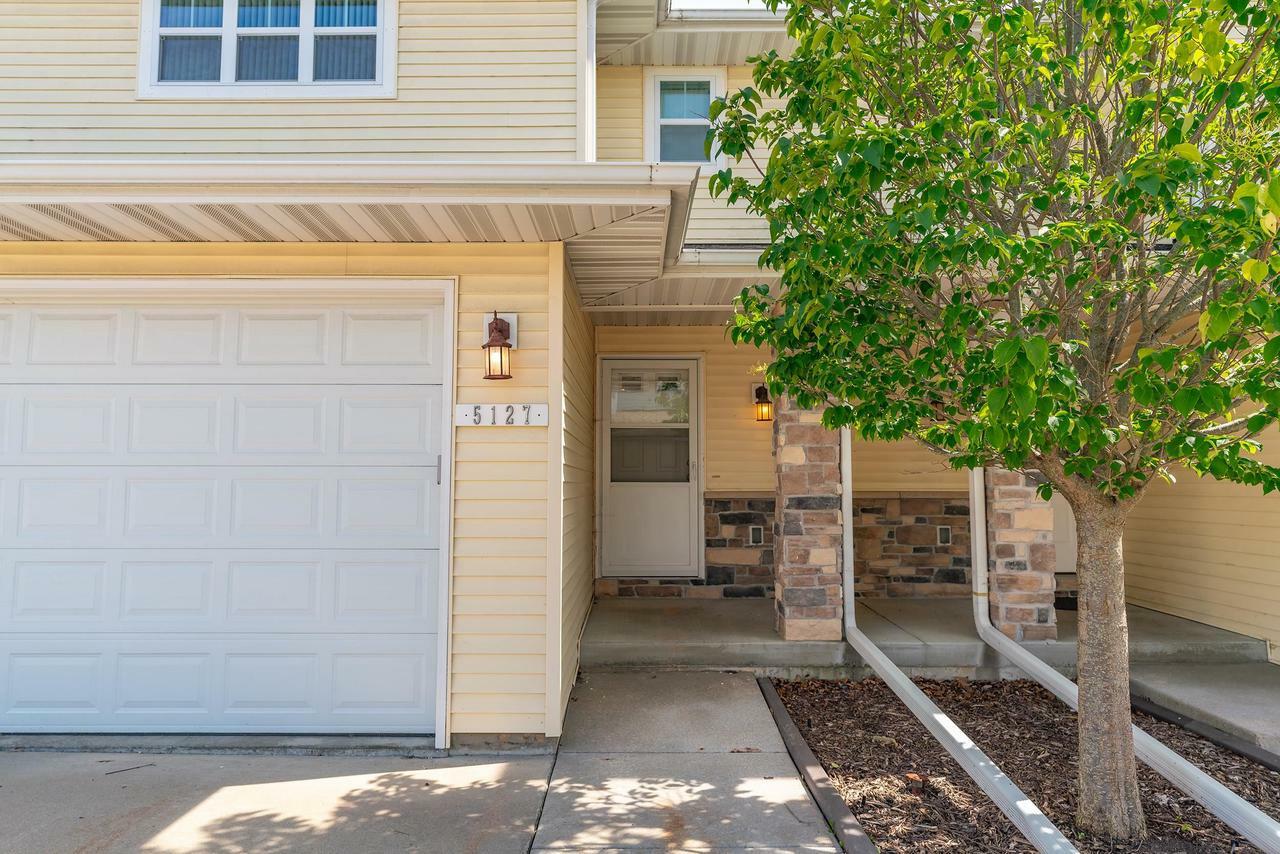 Property Photo: 5125 Merwood Lane 125 WI 53718