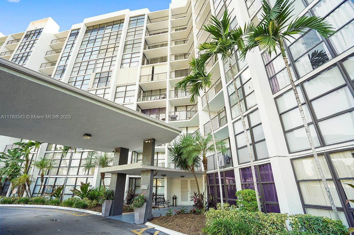 Property Photo: 1000 Parkview Dr 222 FL 33009
