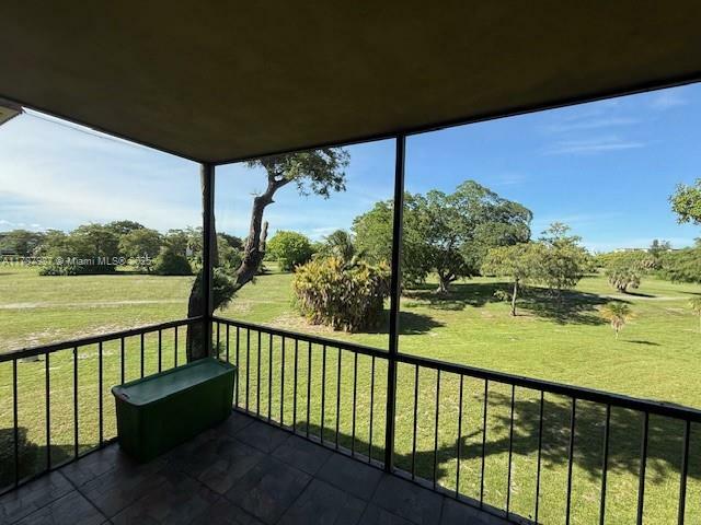 Property Photo:  6101 N Falls Circle Dr 312  FL 33319 