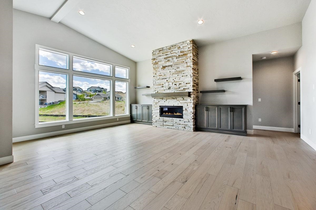 Property Photo: 3918 S Glendora Dr WA 99223