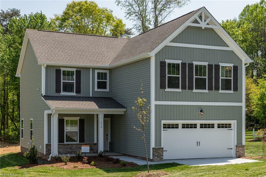 Property Photo: 516 Holly Ridge Drive 1000 NC 27105