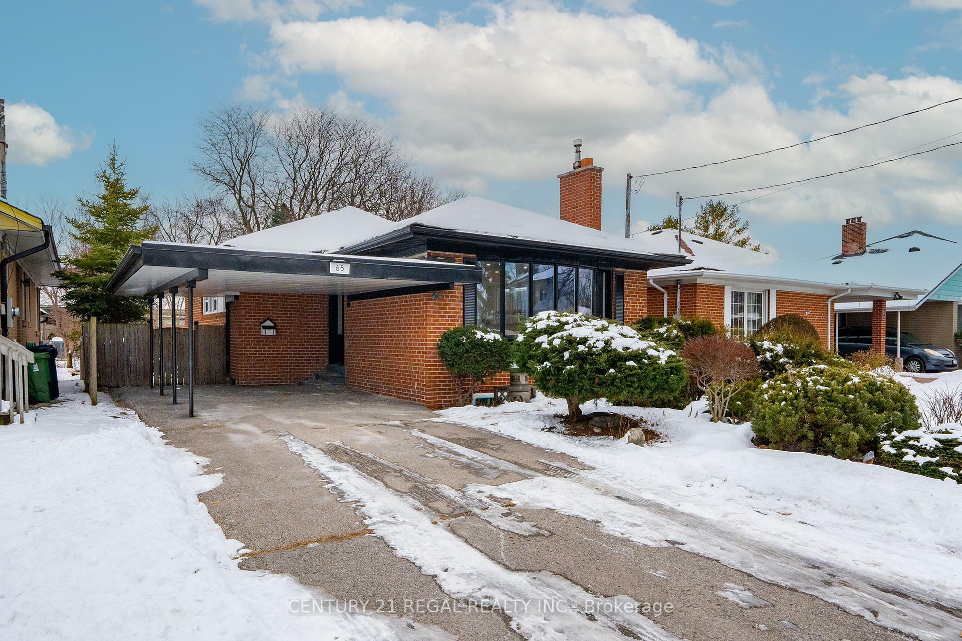 Property Photo: 65 Mooregate Avenue ON M1K 3V9