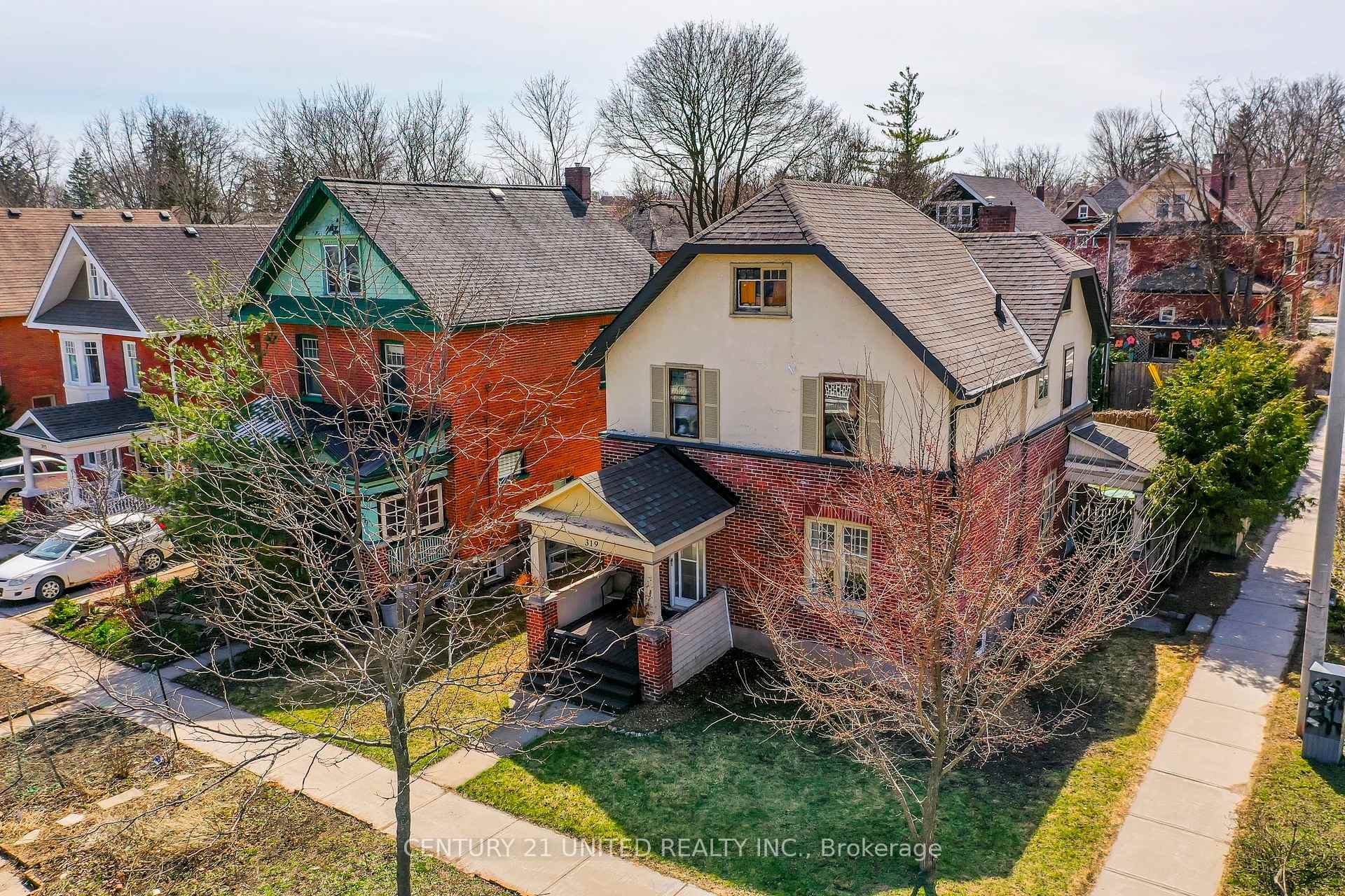 Property Photo: 319 Elias Avenue ON K9J 5G8