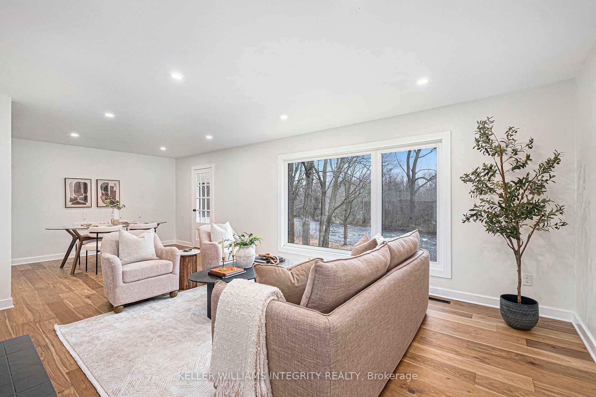Photo de la propriété: 17 Lockview Road ON K4M 1B2