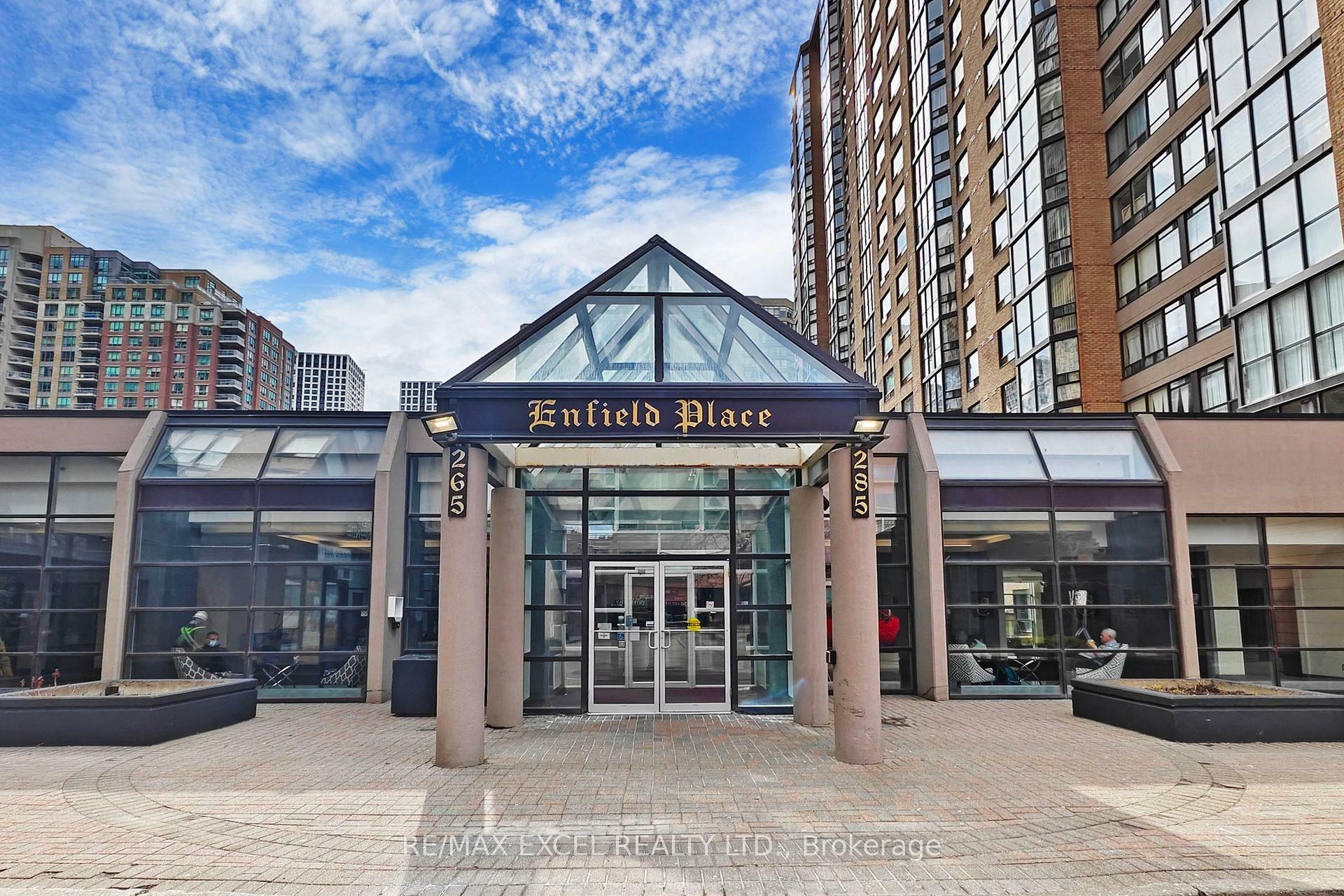 Property Photo: 285 Enfield Place 1909 ON L5B 3Y6