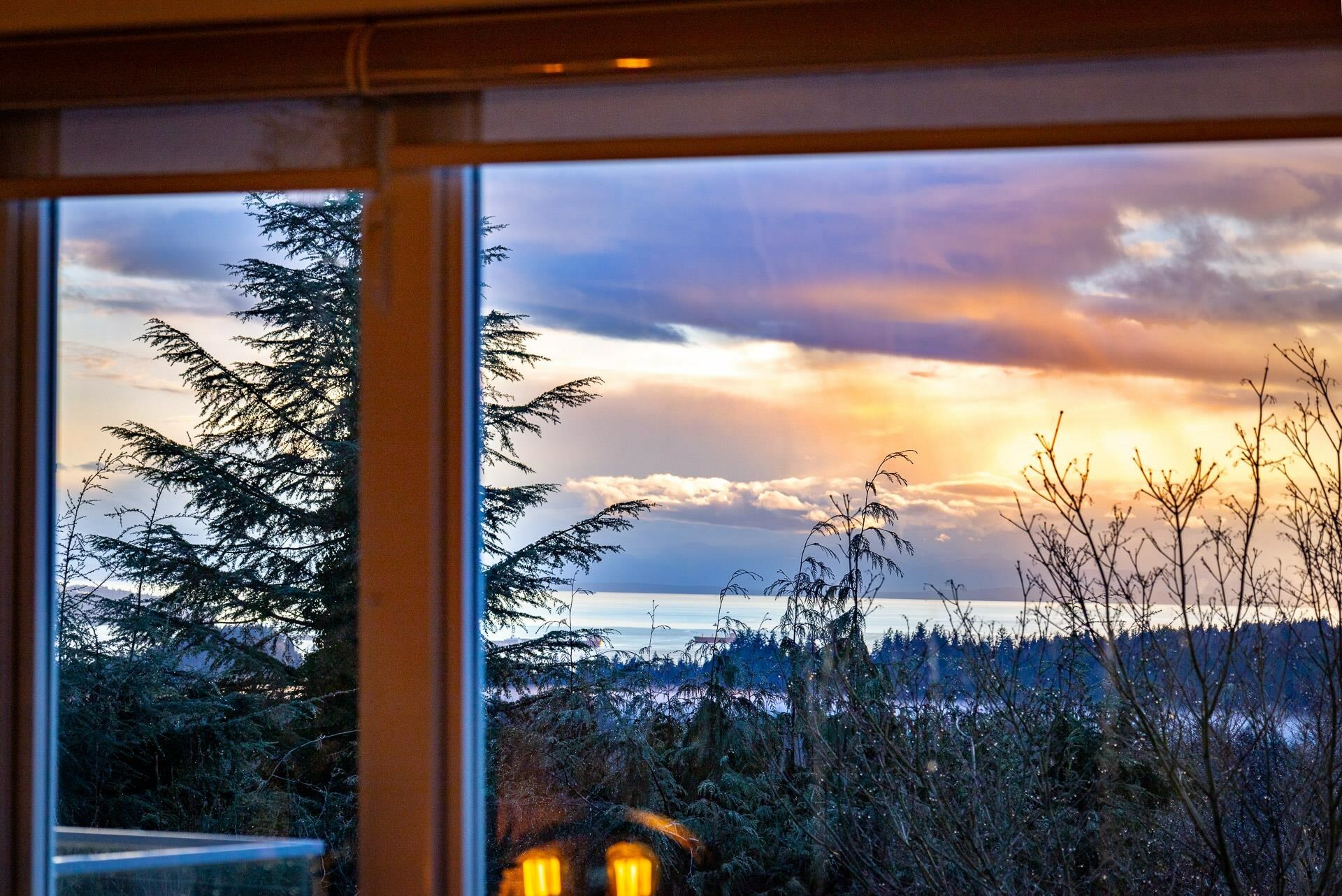 Property Photo: 5117 Francisco Court BC V7R 3K4
