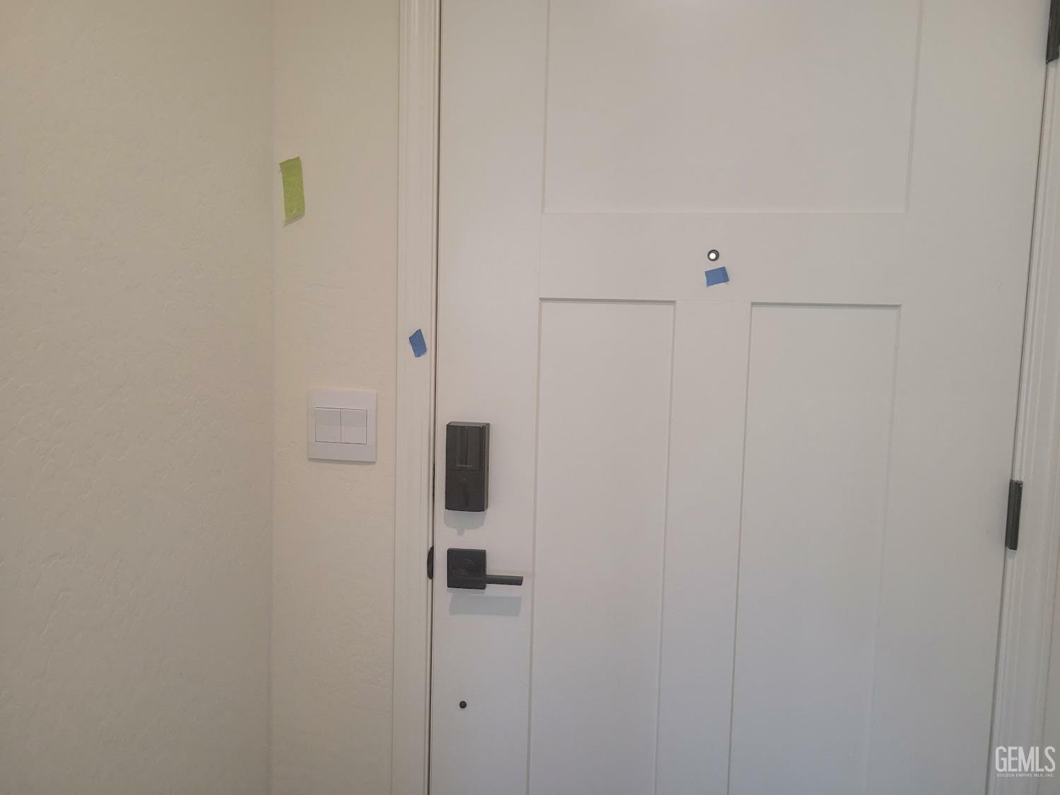 Property Photo: 8807 Lunascape Avenue 31 CA 93311
