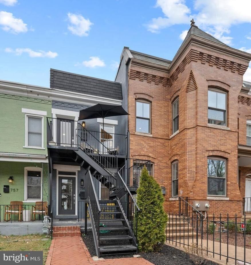 Property Photo: 755 Fairmont Street NW 2 DC 20001