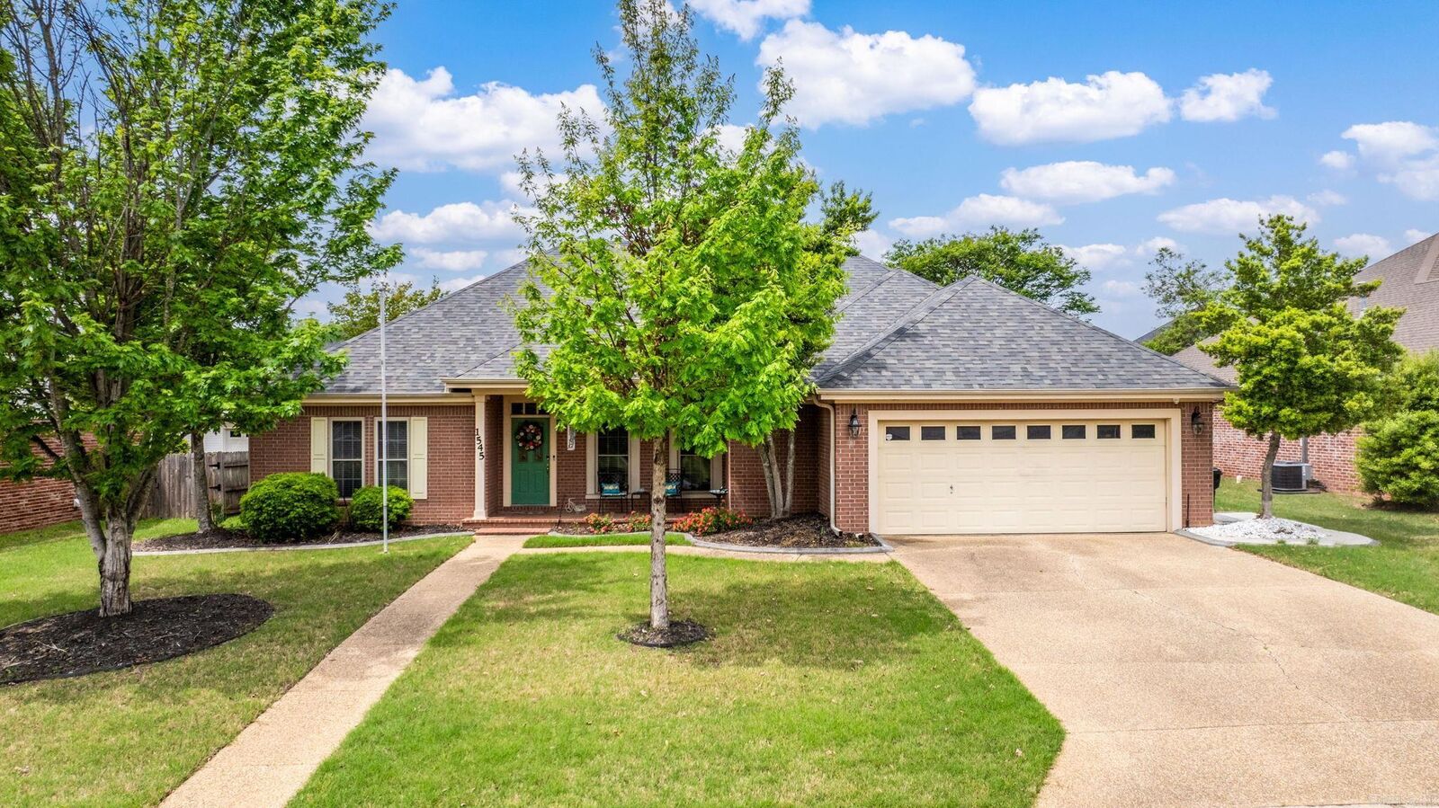 Property Photo: 1545 Amelia Drive AR 72034