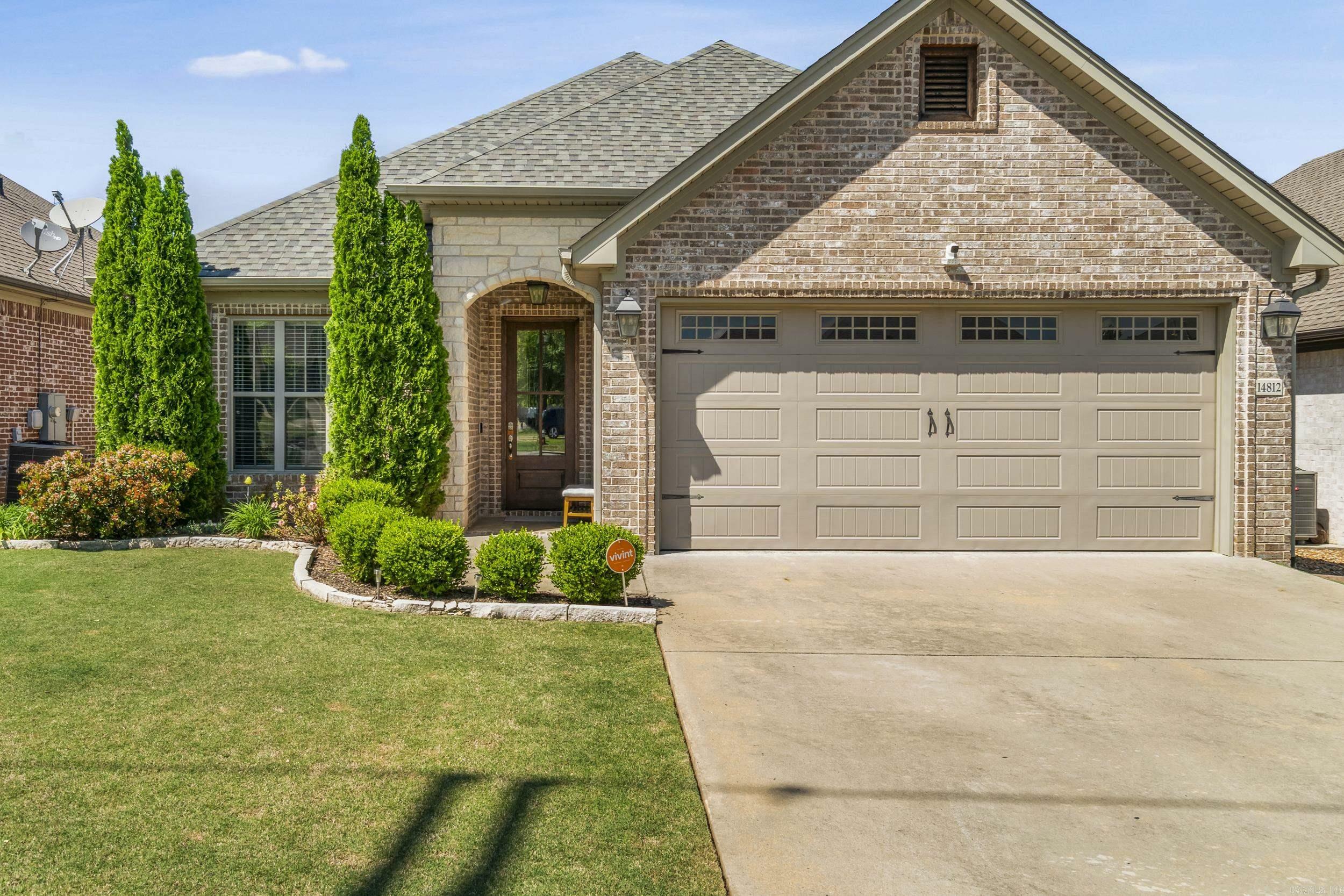 Property Photo: 14812 Pride Valley Road AR 72223