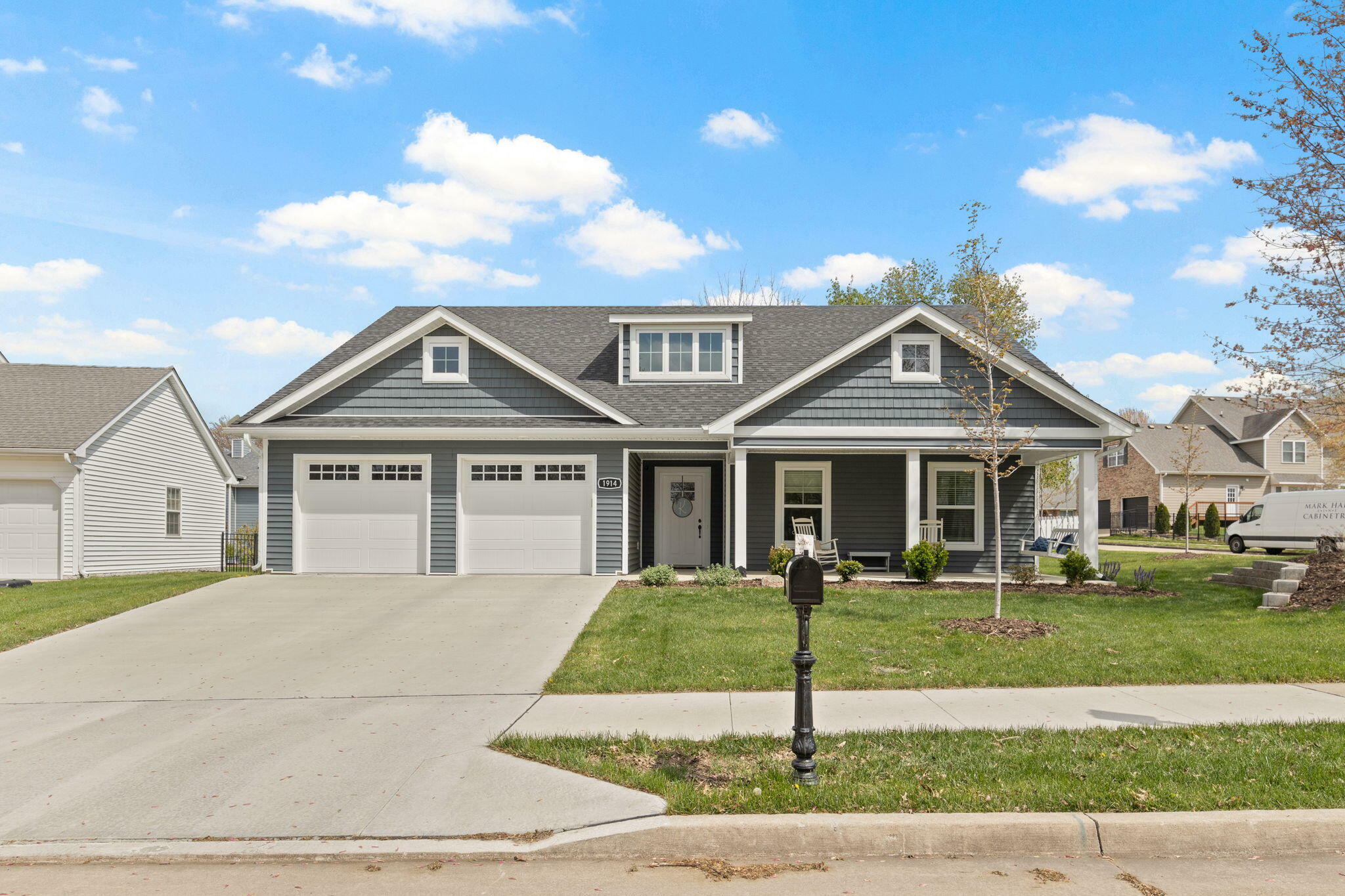Property Photo: 1914 Potomac Dr MO 65203