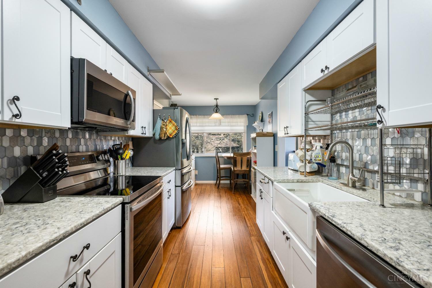 Property Photo: 8591 Wyoming Club Drive OH 45215