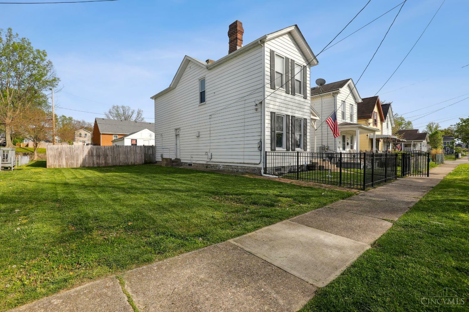 Property Photo: 308 N Ninth Street OH 45011