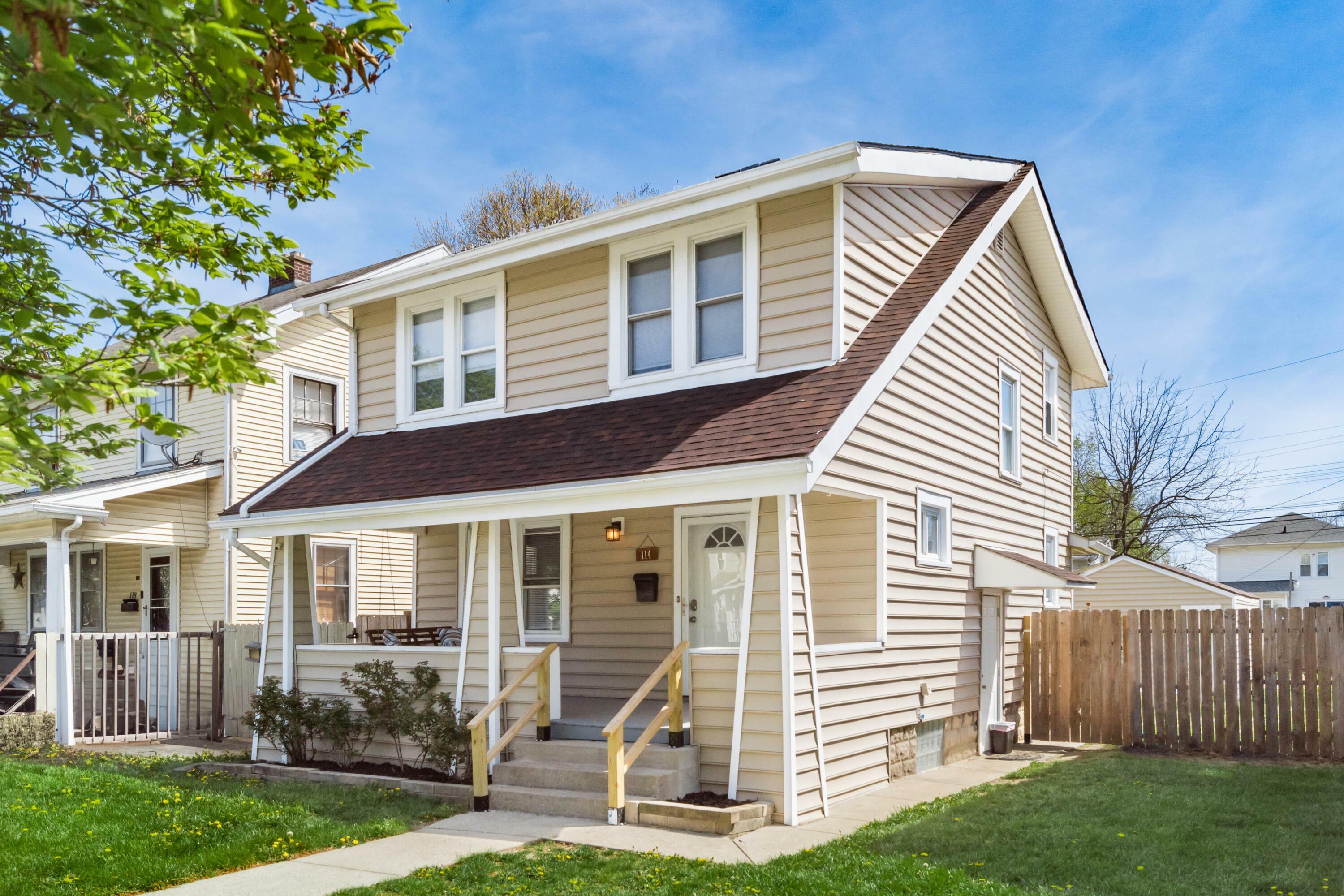Property Photo: 114 N Powell Avenue OH 43204