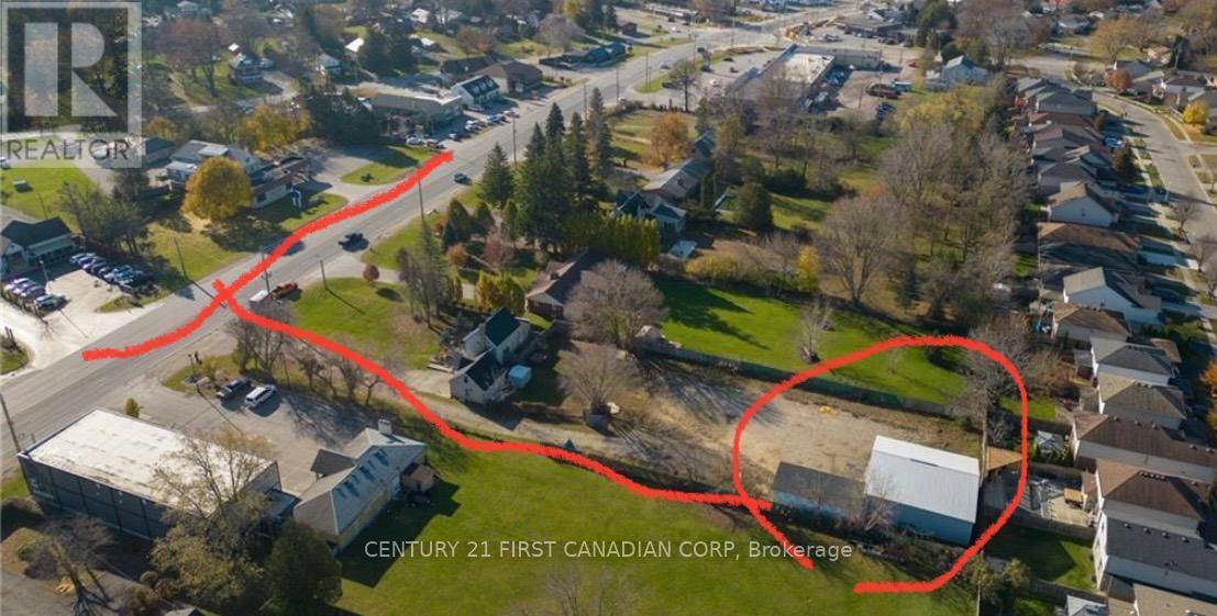 Property Photo: 2217 Wharncliffe Road South B ON N6P 1K9