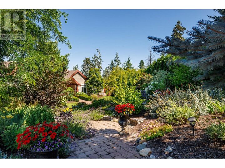 Property Photo:  3672 Luxmoore Road  BC V1W 4C7 