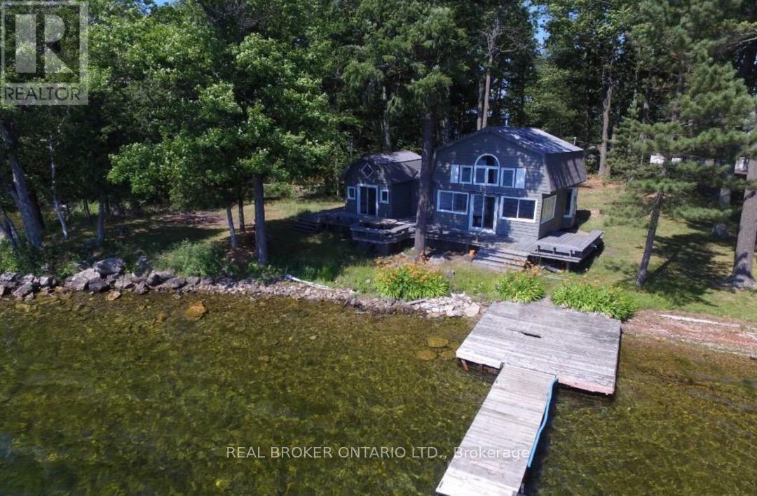 Property Photo: 101 Fairclough Island ON K7H 3C7